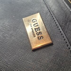 Guess purss